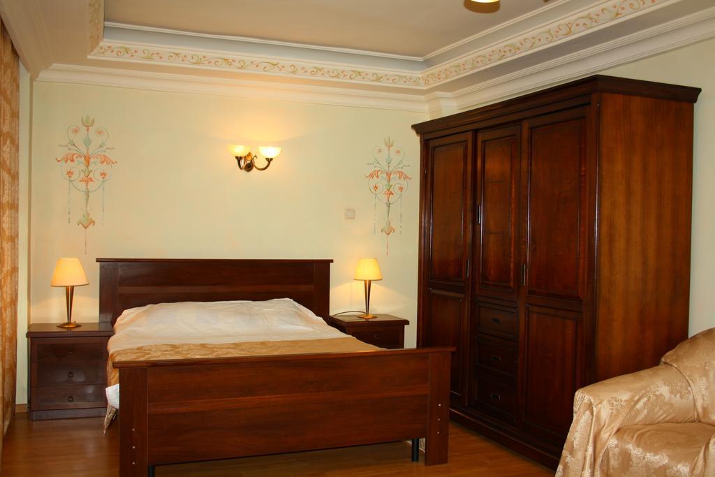 Villa Tamara Бухарест Экстерьер фото
