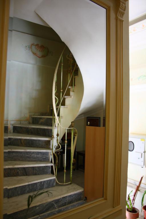 Villa Tamara Бухарест Экстерьер фото